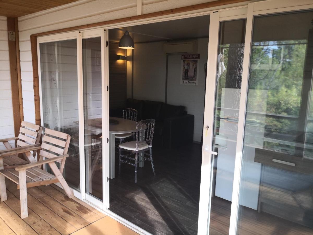 Holiday park La Colline Des Ocres Village De 3 Etoiles 3*