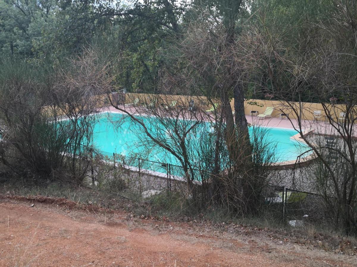 La Colline Des Ocres Village De 3 Etoiles Aldeamento Turístico 3*